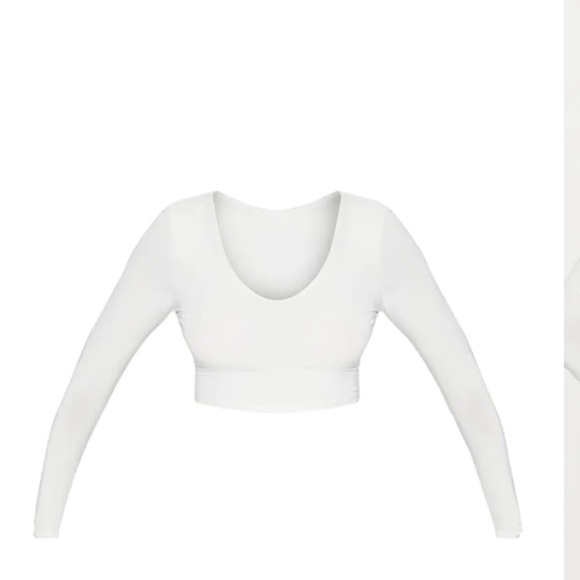 Pretty Little Thing White Long Sleeve Crop Top NWT - Picture 4 of 5